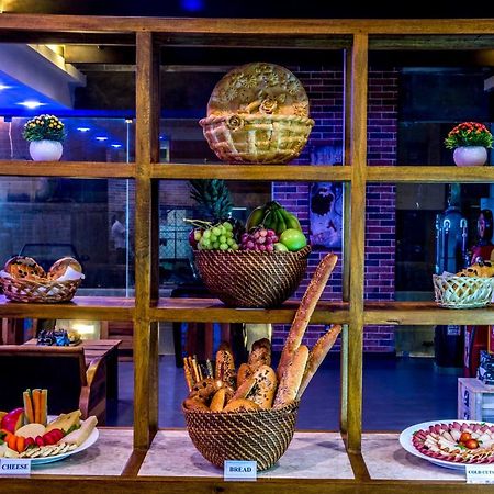 Flowery Holiday Suites Kuvait Kültér fotó